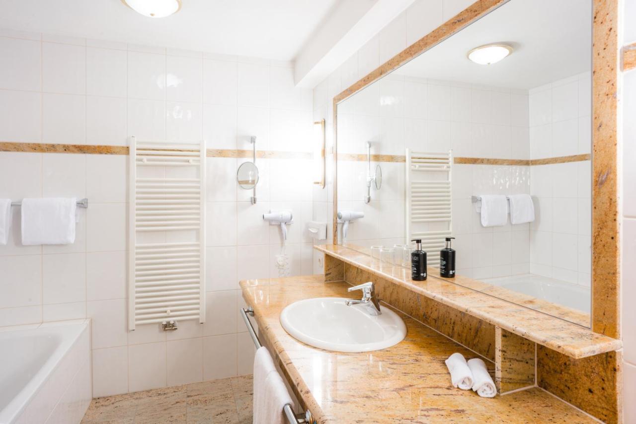 Henri Country House Seefeld (Adults Only) Seefeld in Tirol Exterior photo