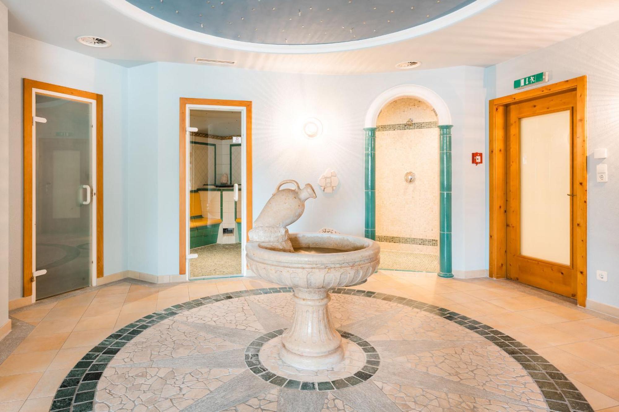 Henri Country House Seefeld (Adults Only) Seefeld in Tirol Exterior photo