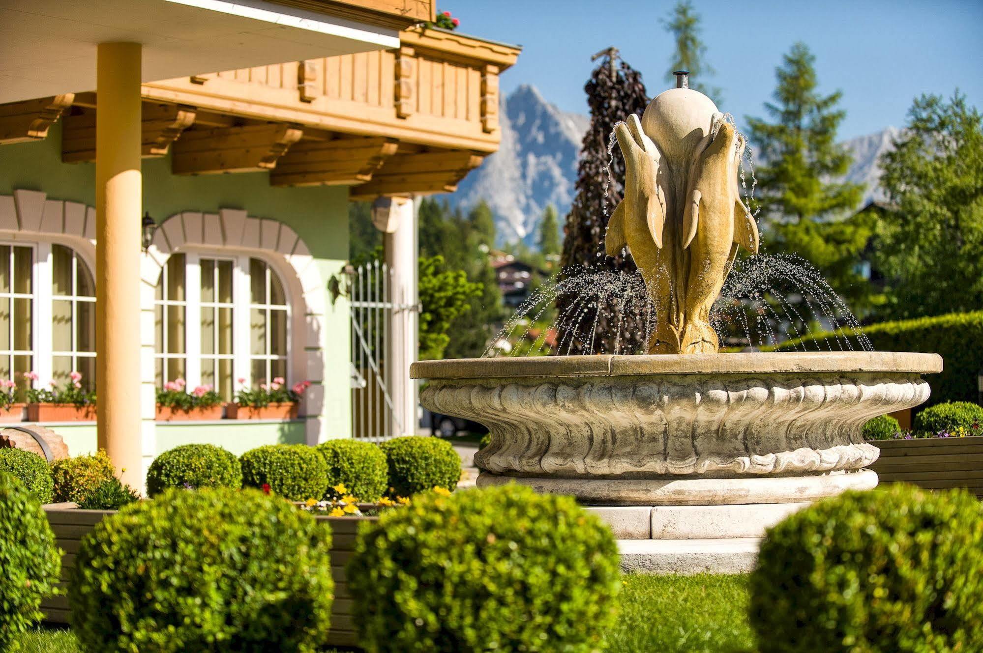 Henri Country House Seefeld (Adults Only) Seefeld in Tirol Exterior photo